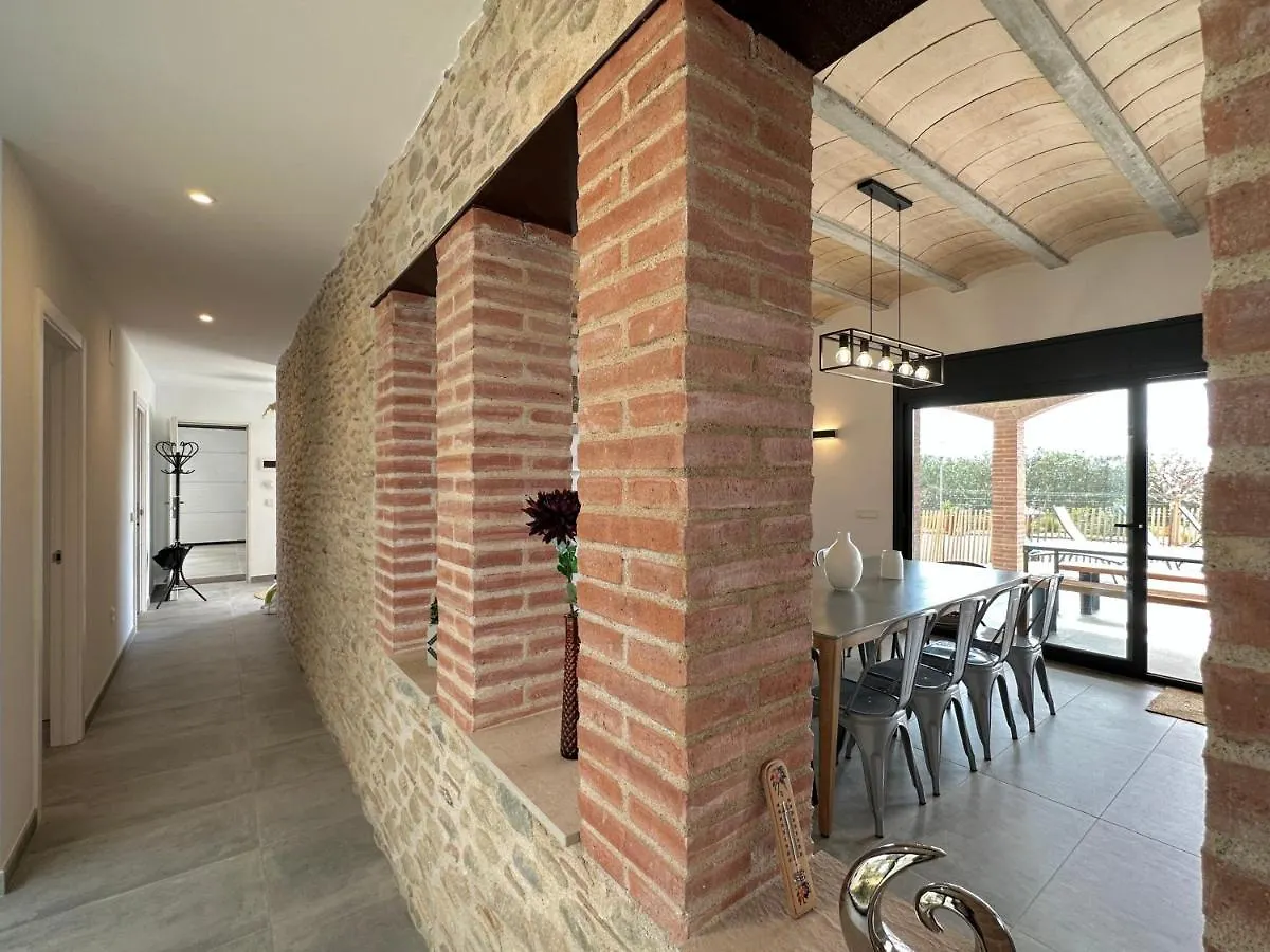 The Private Accommodation Villa Peralada 0*,